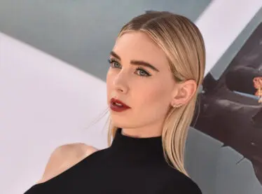 actress Vanessa Kirby describes her giving birth scene in 'Pieces of a Woman'