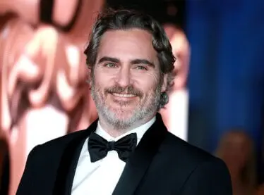 5 Actors Who Overcame Adversity in Their Personal Lives