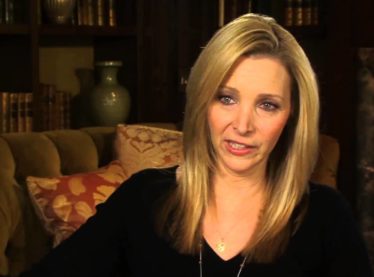 Lisa Kudrow Describes Her Process of Finding Phoebe in ‘Friends’